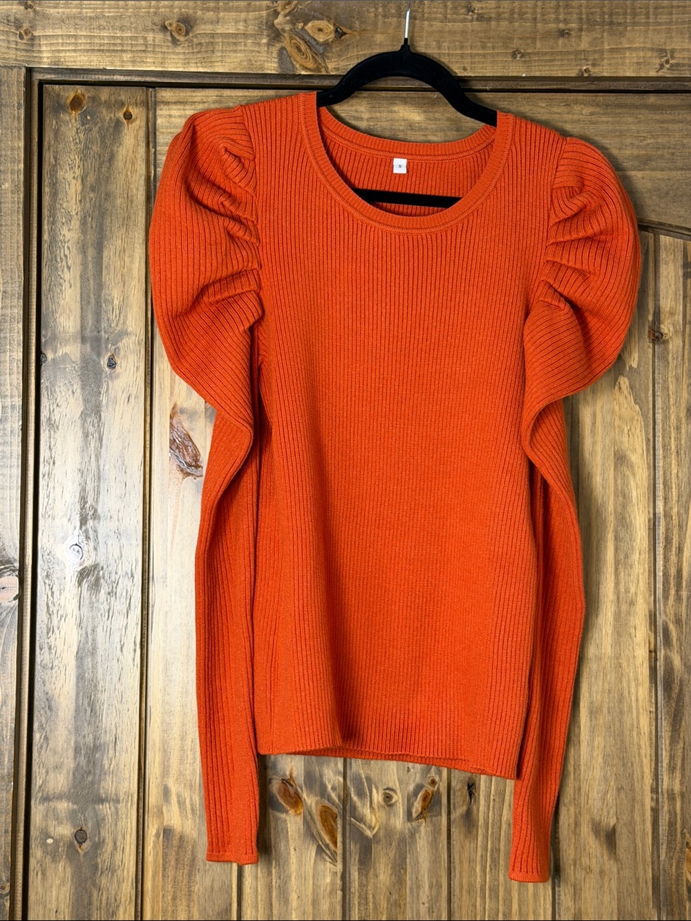 Women's Puff-Sleeve Ribbed Crew Sweater in Orange